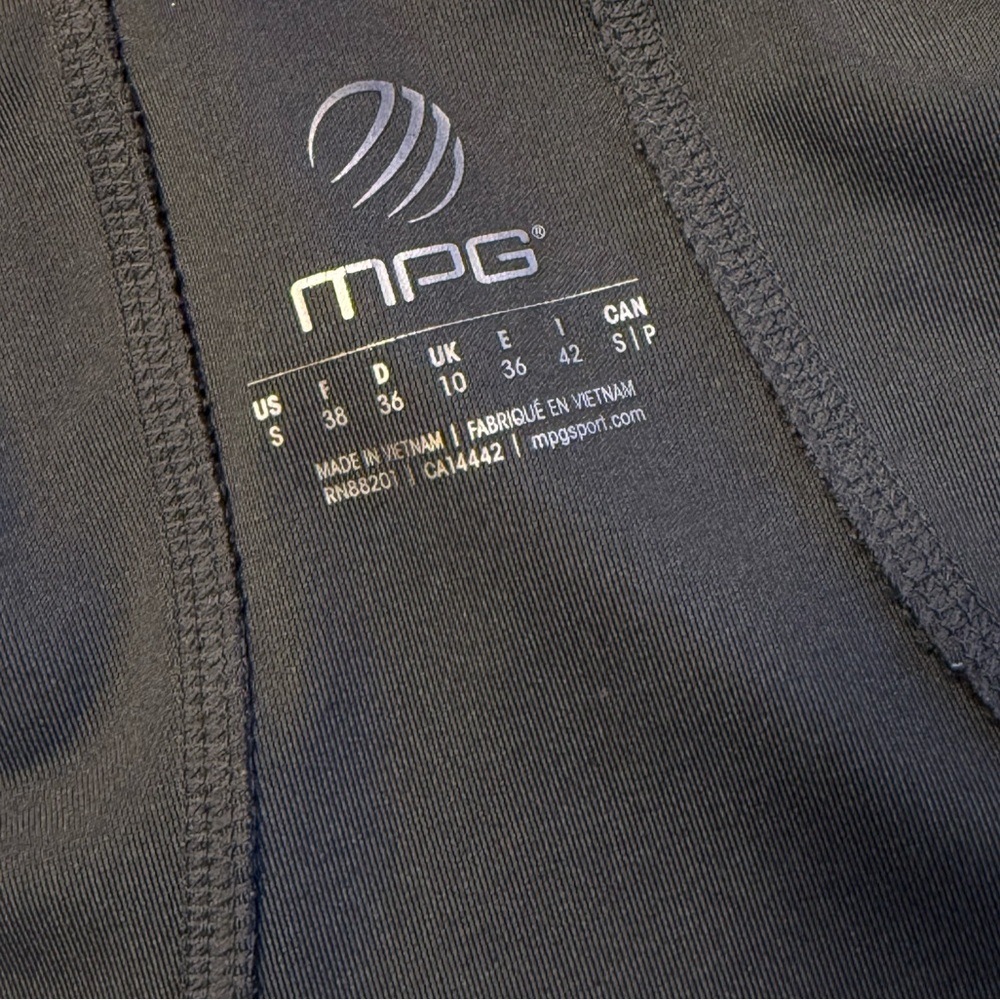 REI MPG (Mondetta Performance Gear) women's athletic full-zip jacket - Picture 4 of 5